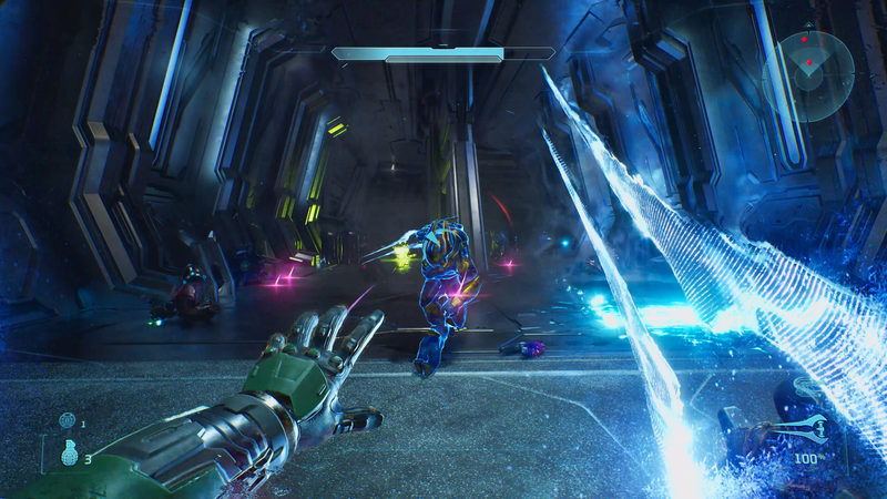 Master Chief using the Energy Sword